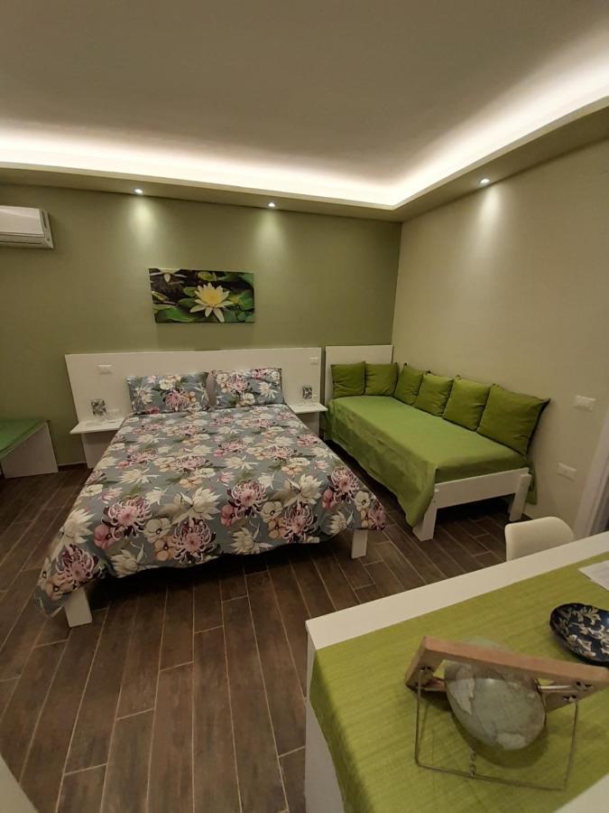 L'Oasi Di Venere Bed And Breakfast Казерта Экстерьер фото
