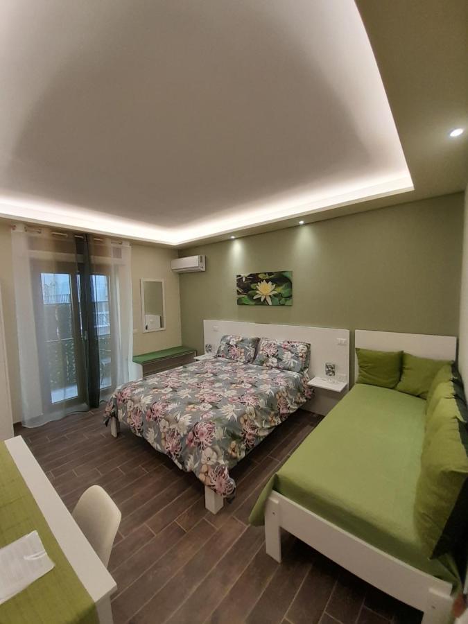 L'Oasi Di Venere Bed And Breakfast Казерта Экстерьер фото