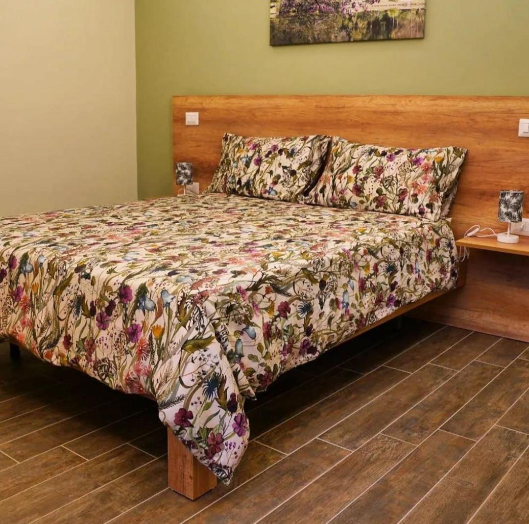 L'Oasi Di Venere Bed And Breakfast Казерта Экстерьер фото